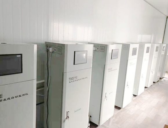 立式多參數(shù)水質在線監(jiān)測儀